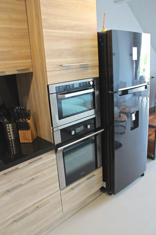 Apartamento Little Paris Phuket Exterior foto