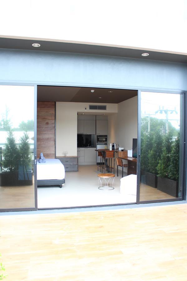 Apartamento Little Paris Phuket Habitación foto