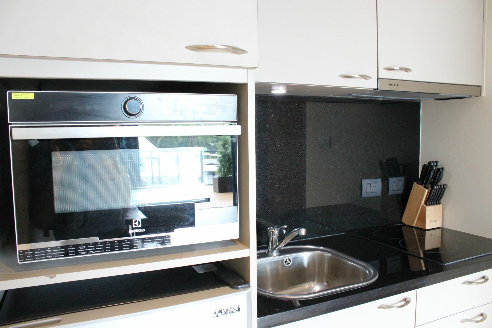 Apartamento Little Paris Phuket Exterior foto
