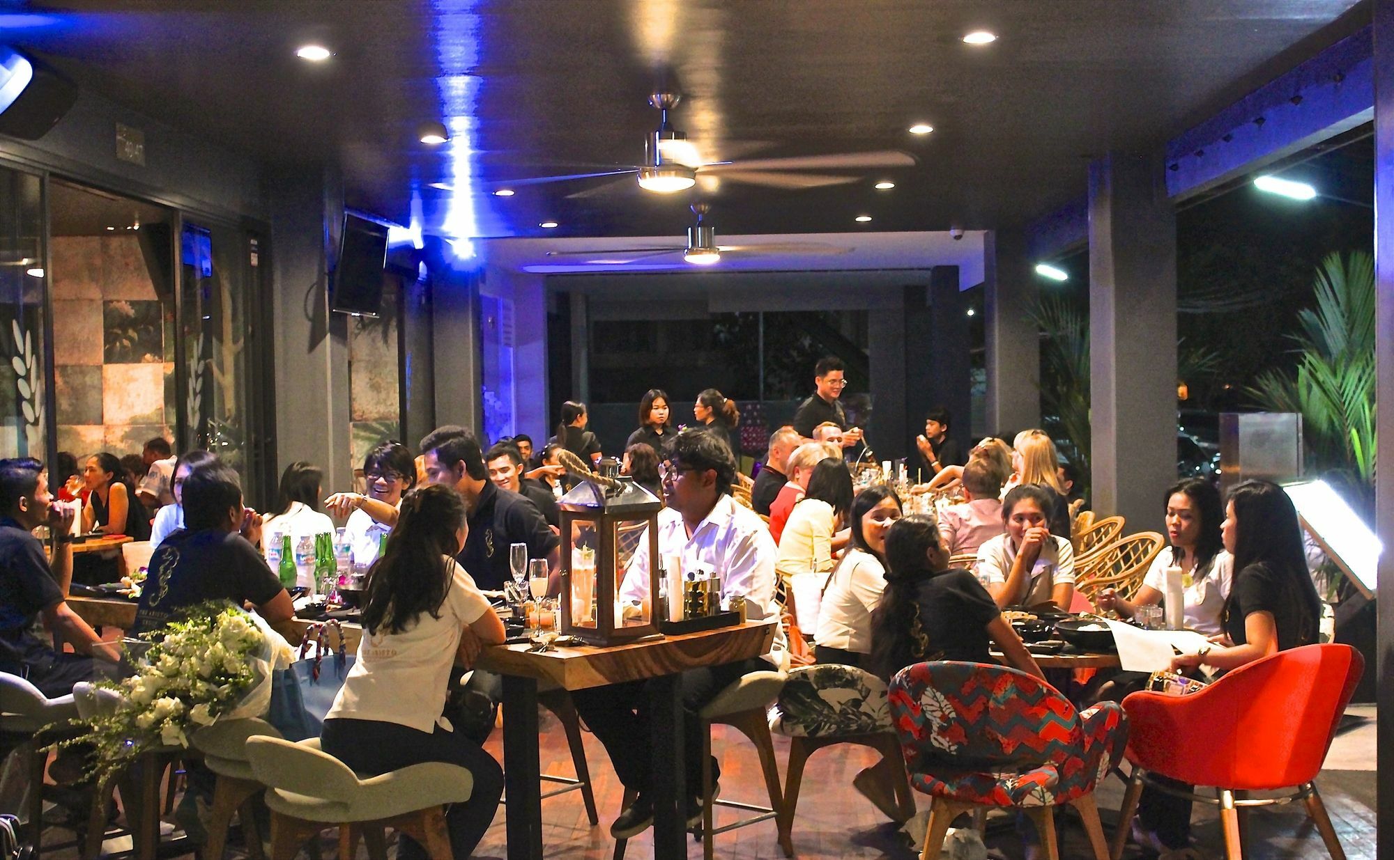 Apartamento Little Paris Phuket Exterior foto