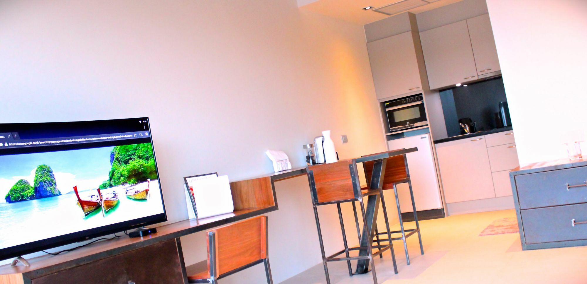 Apartamento Little Paris Phuket Exterior foto
